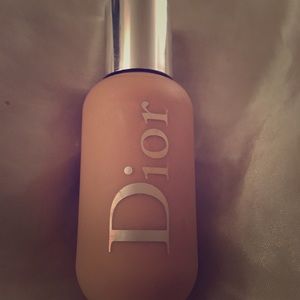 Dior backstage foundation